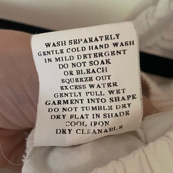 White Ruffled Peplum Hem Short Sleeve Crop Top - Picture 2 of 5